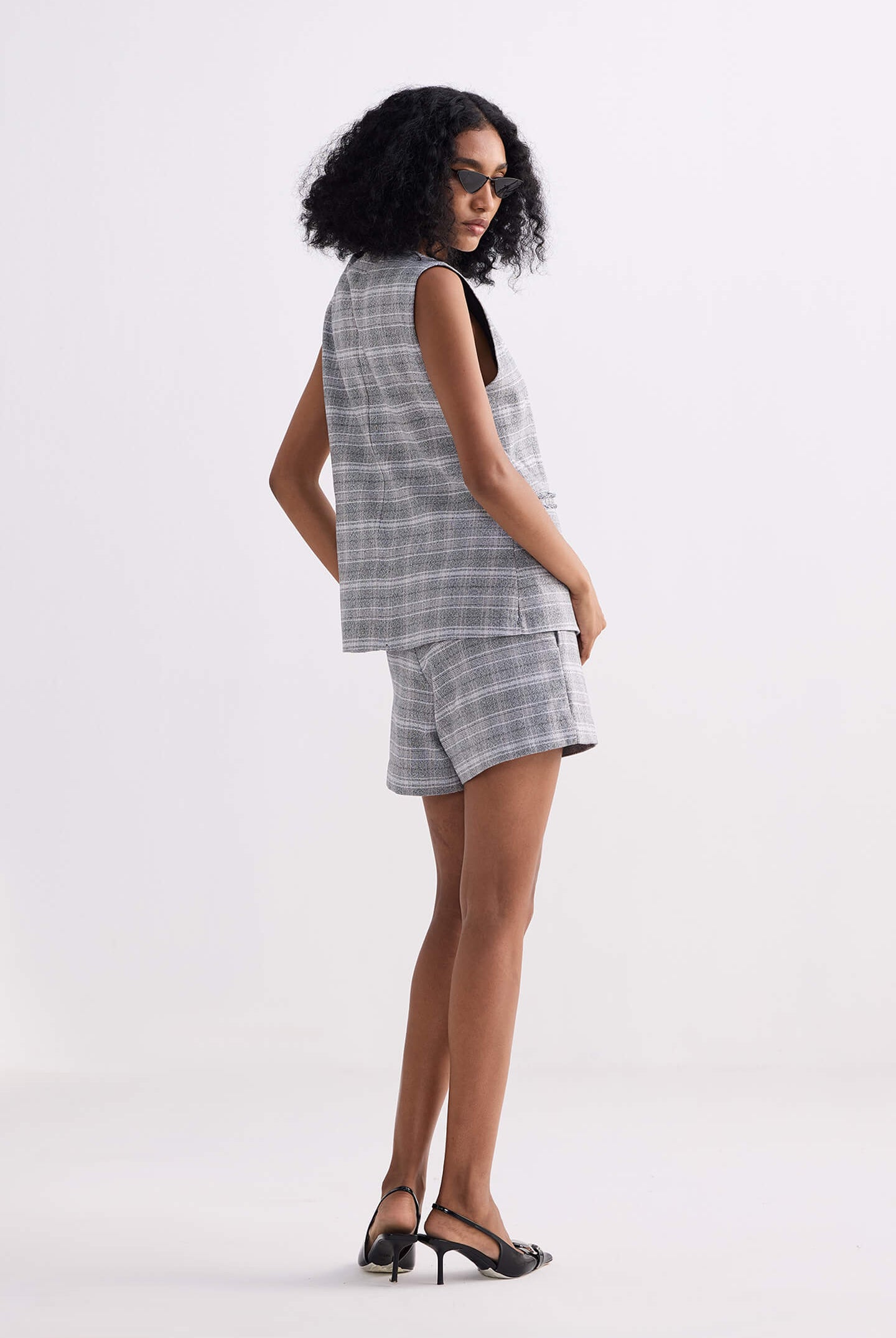 Cotton Tweed Shorts in Grey Longshot