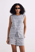 Cotton Tweed Shorts in Grey Longshot