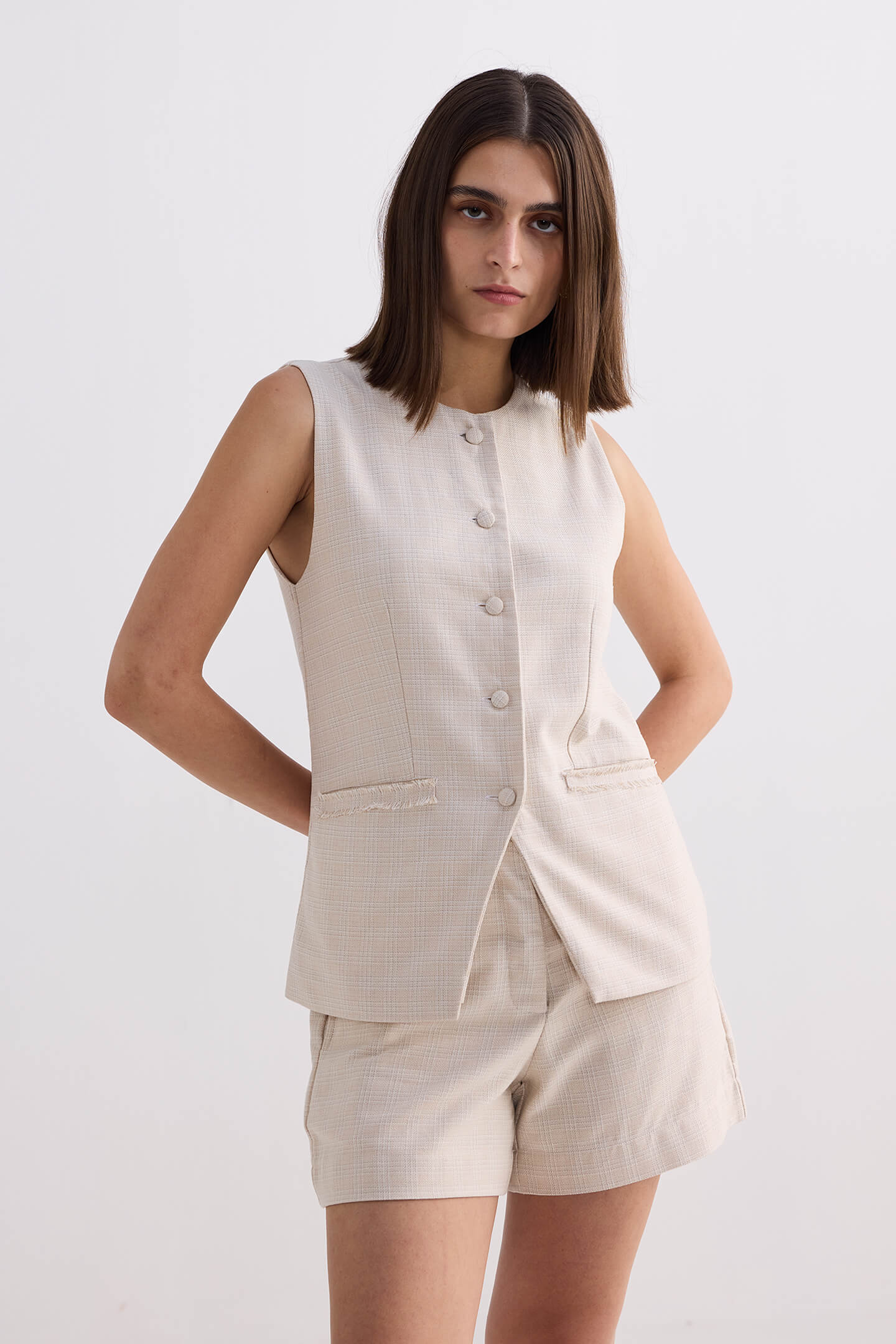 Cotton Tweed Shorts in Cream Longshot