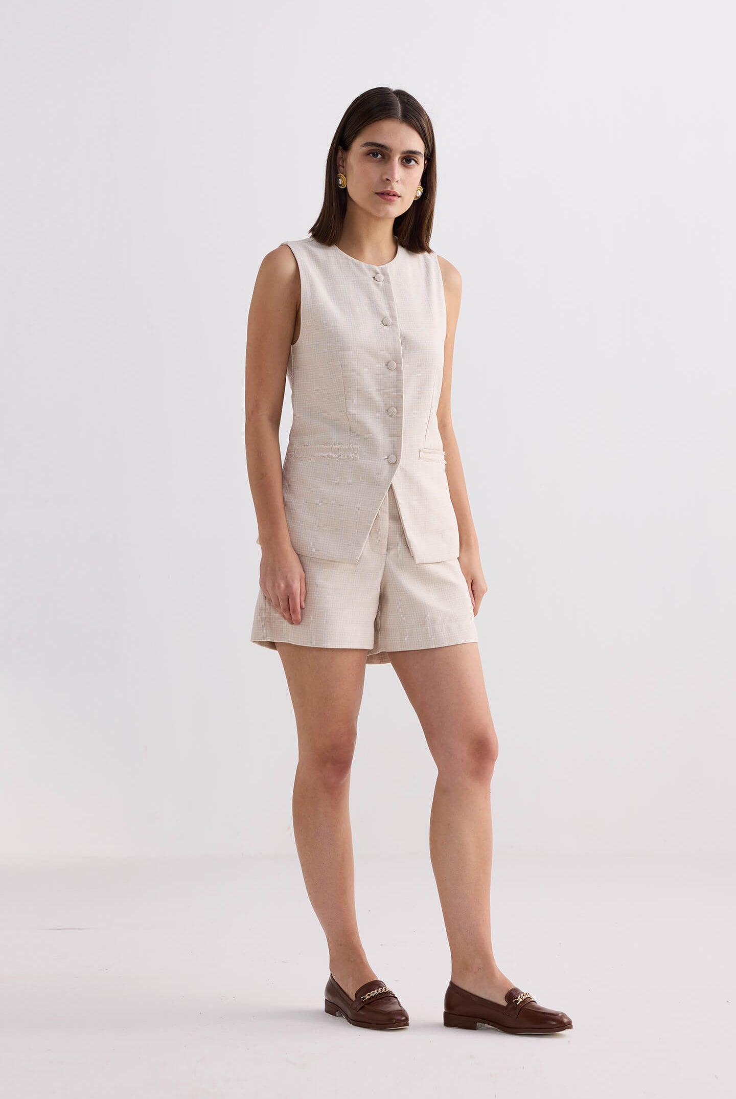 Cotton Tweed Shorts in Cream Longshot