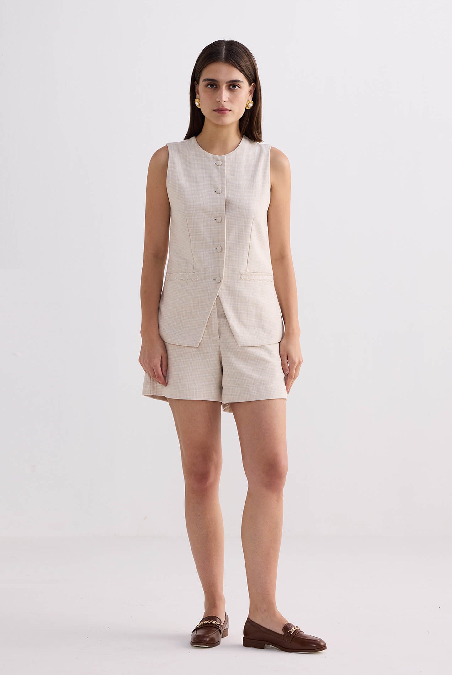 Cotton Tweed Shorts in Cream Longshot