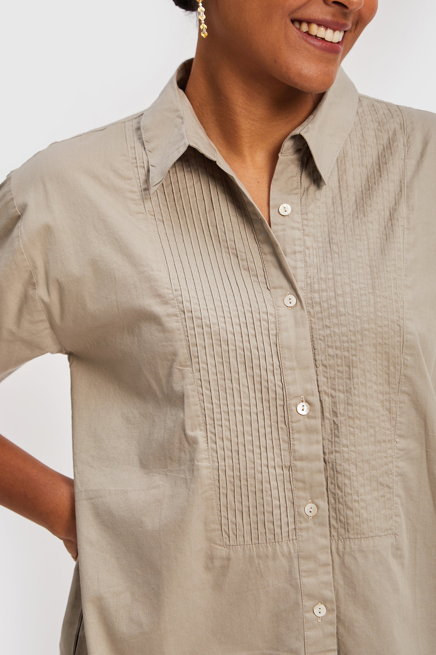 ALL-IN-ONE-ECRU-SHIRT-4