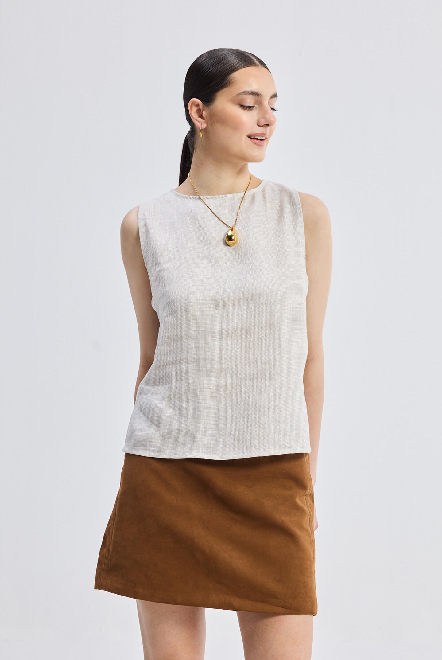 Boat Neck Top in Checkered Linen Long Shot