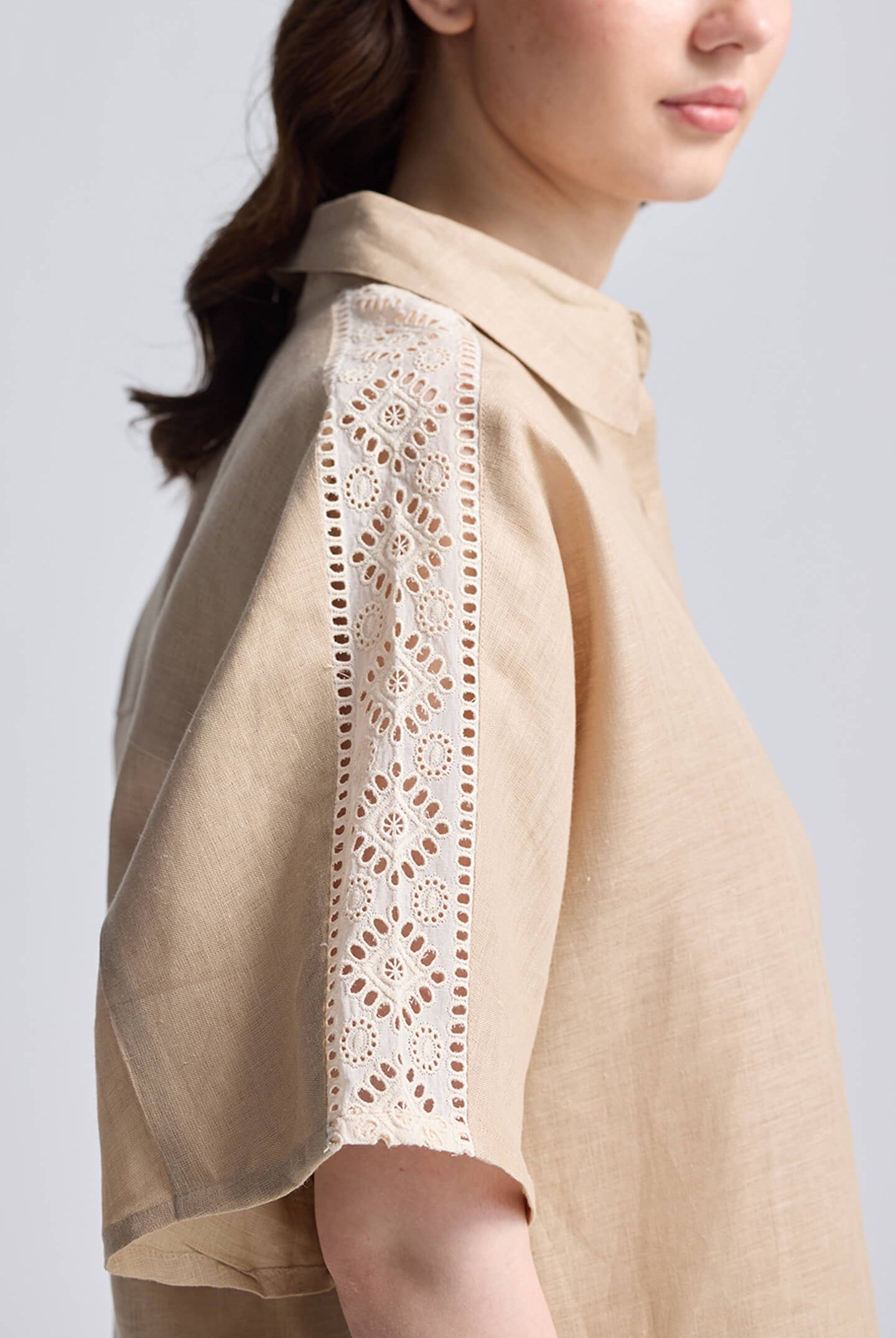 Boxy Shirt with Lace Closeup Shot