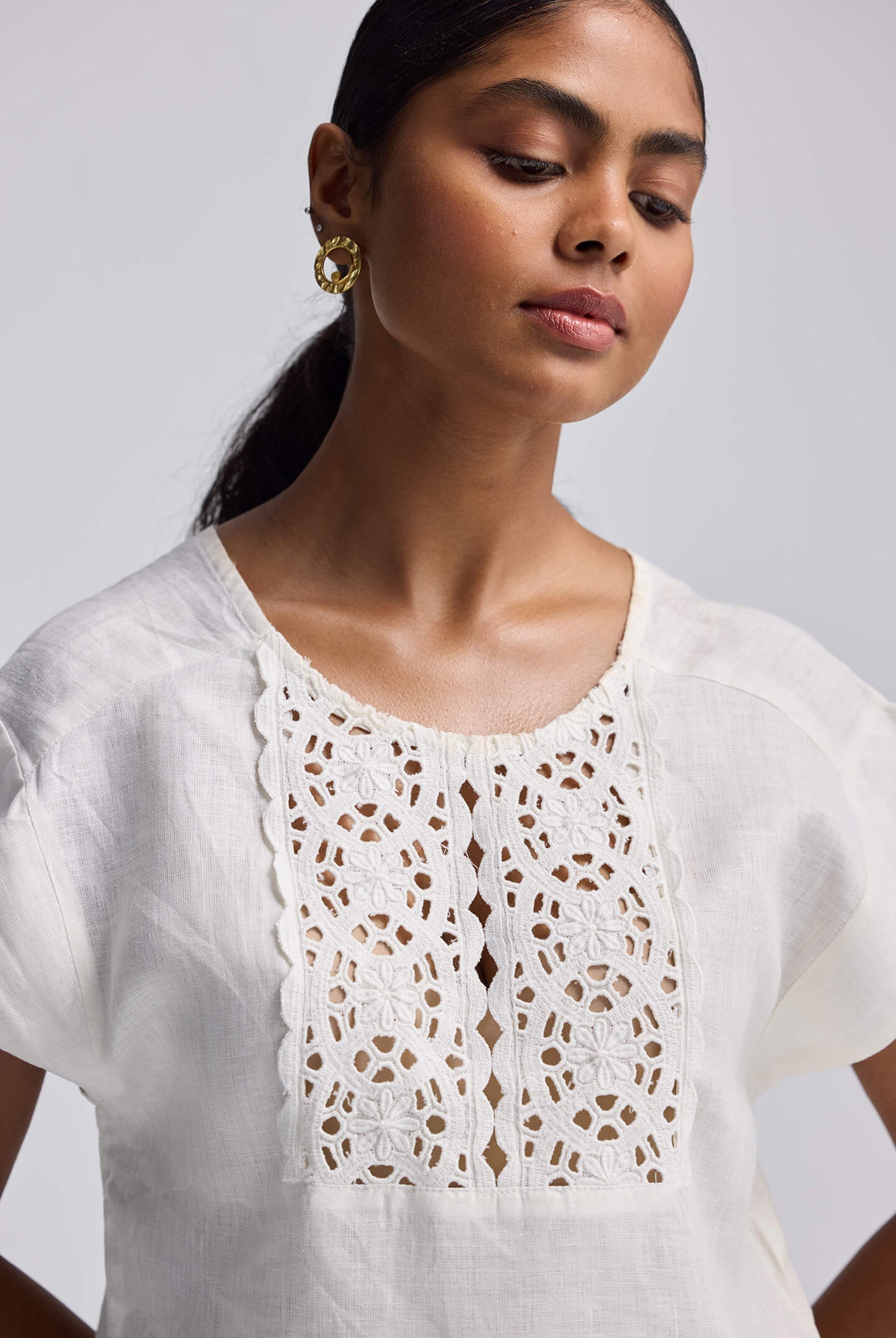 Boxy shirt with Embroidered Lace Detail Closeup Shot