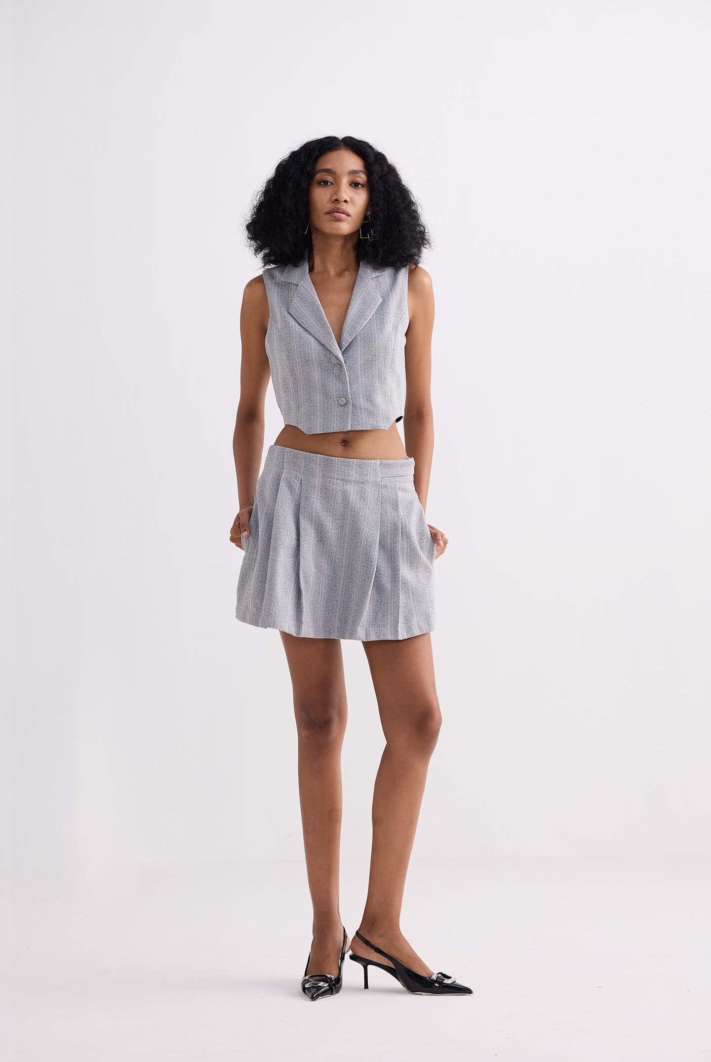 Cropped Cotton Tweed Vest Set in Grey Longshot