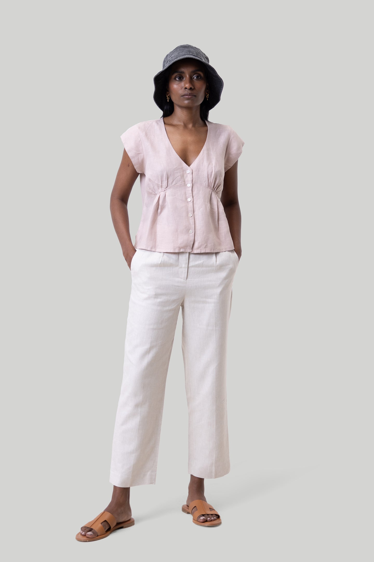 DEEPV-NECKPINKSHORTTOP5