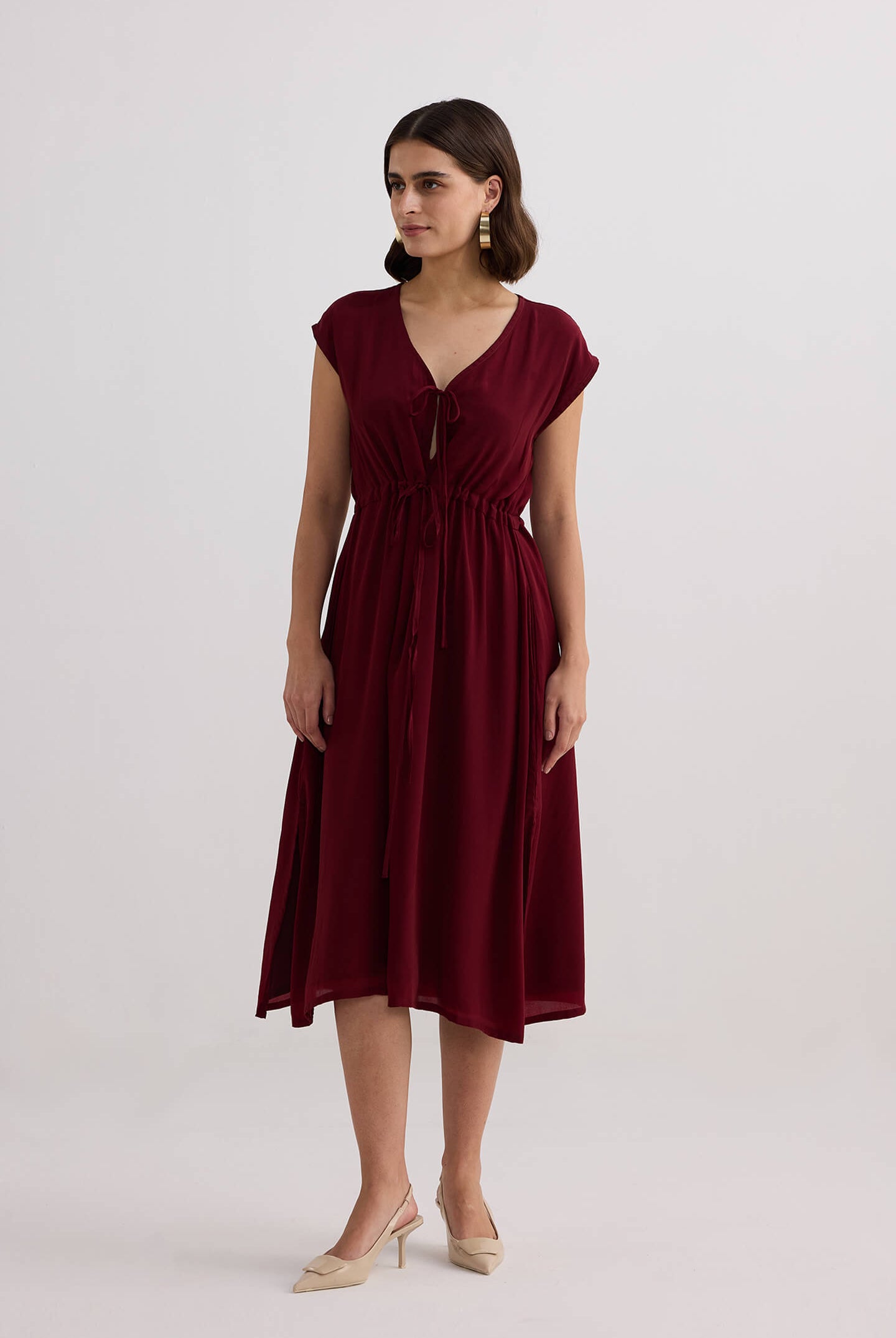 Deep V-neck Gathered Dress in Burgundy Longshot