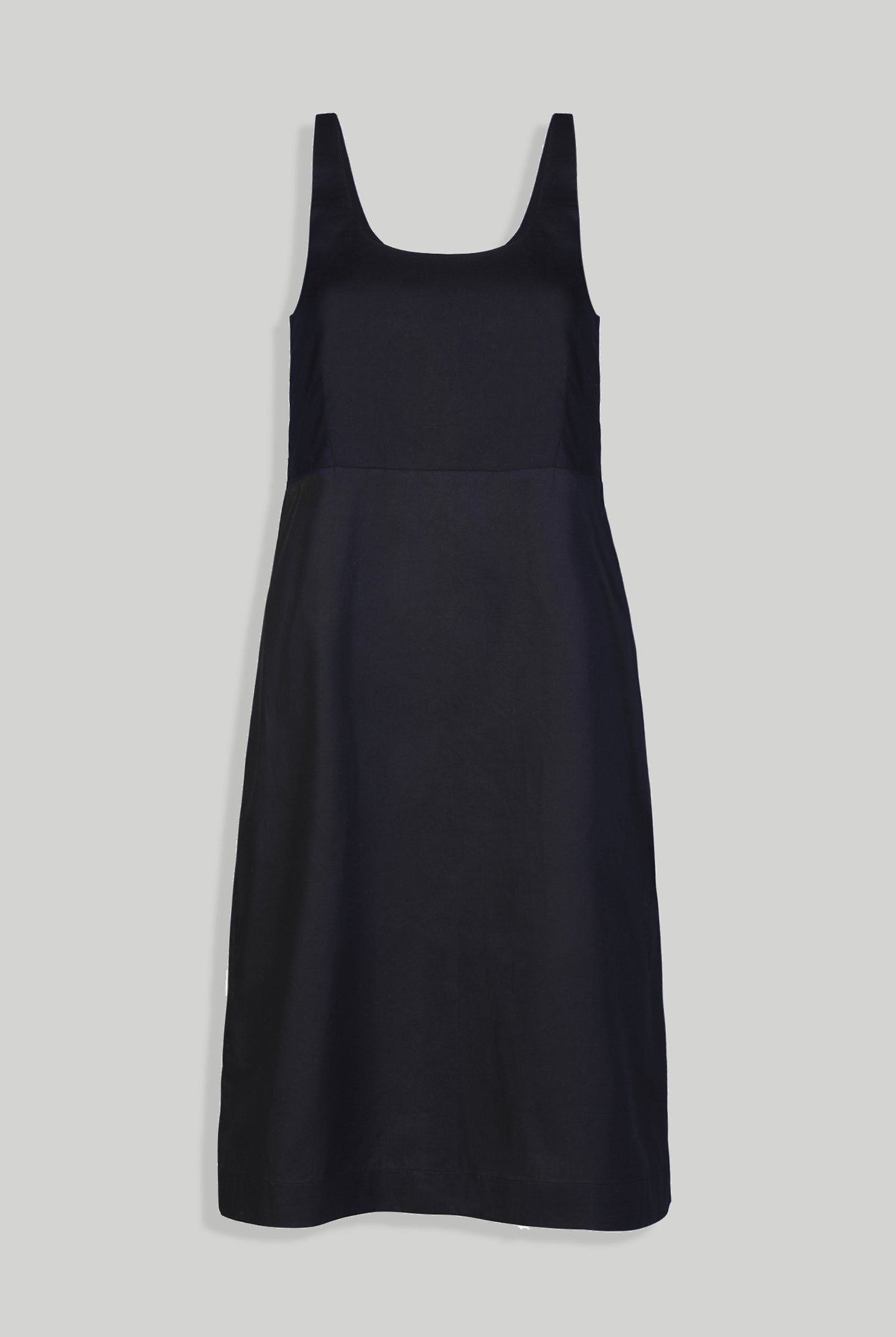 FITTEDKNEELENGTHBLACKDRESS5