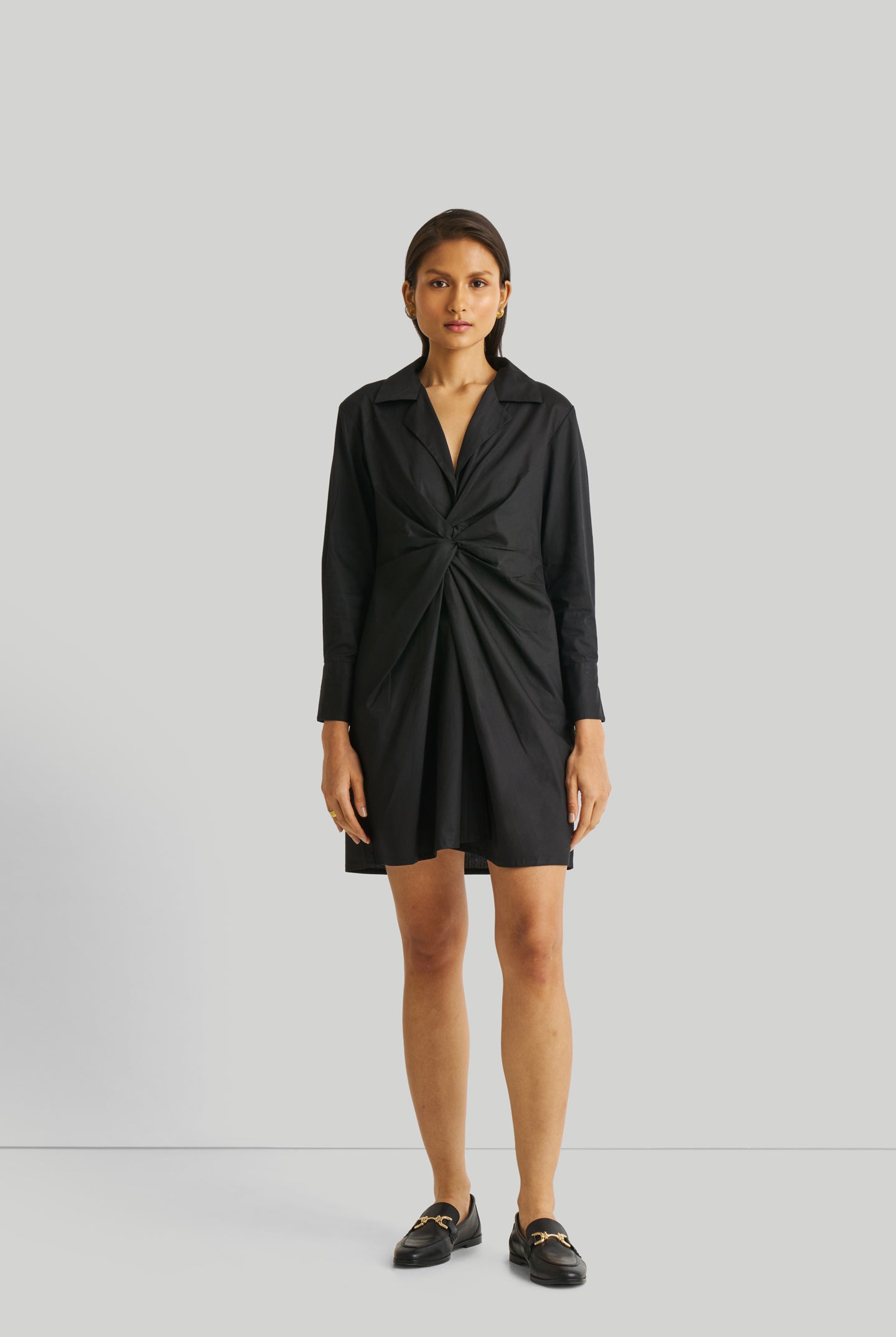FRONTTWISTBLACKDRESS2
