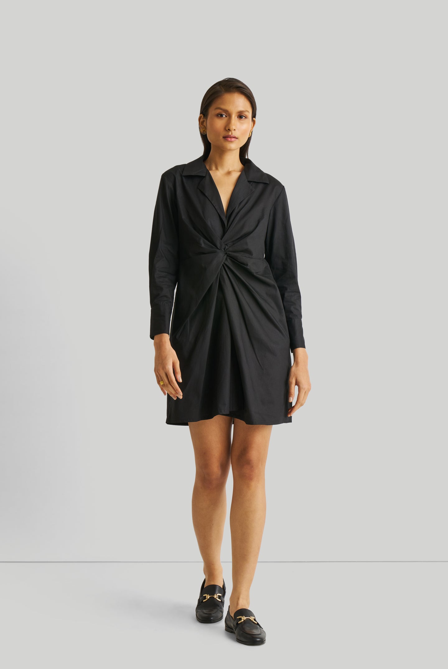 FRONTTWISTBLACKDRESS7