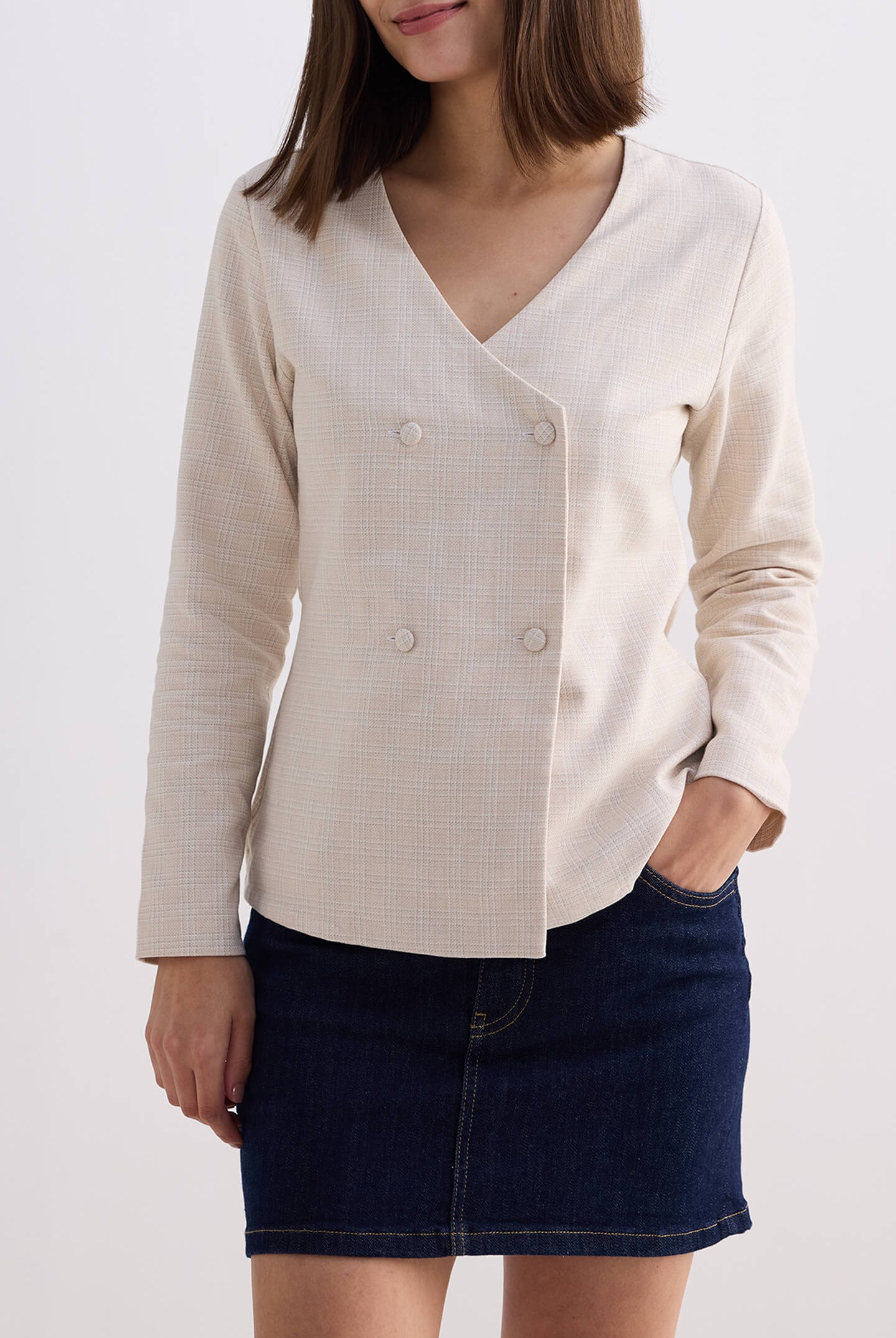 Fitted Cotton Tweed Jacket in Cream Closeup Shot