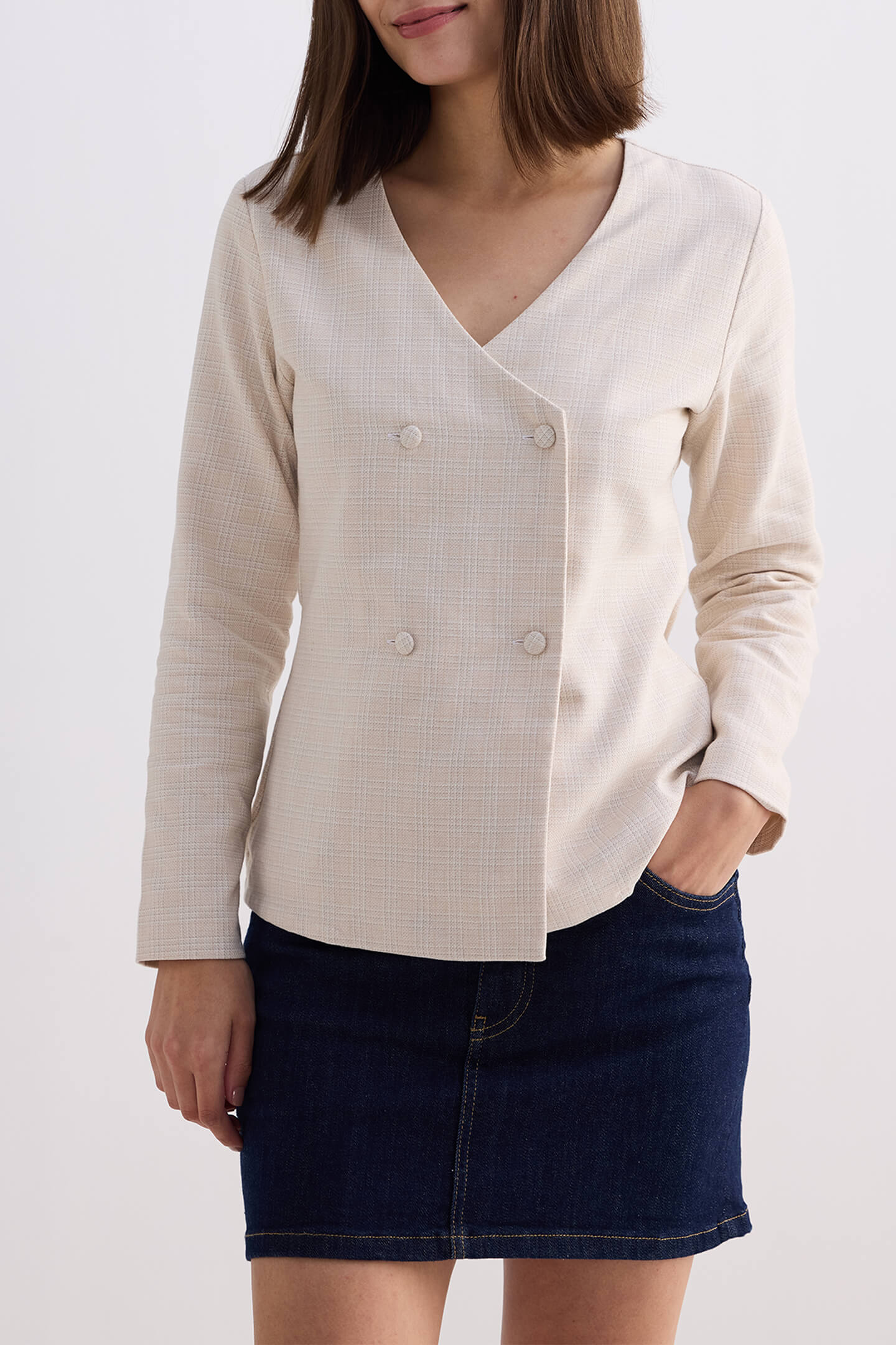 Fitted Cotton Tweed Jacket in Cream Closeup Shot