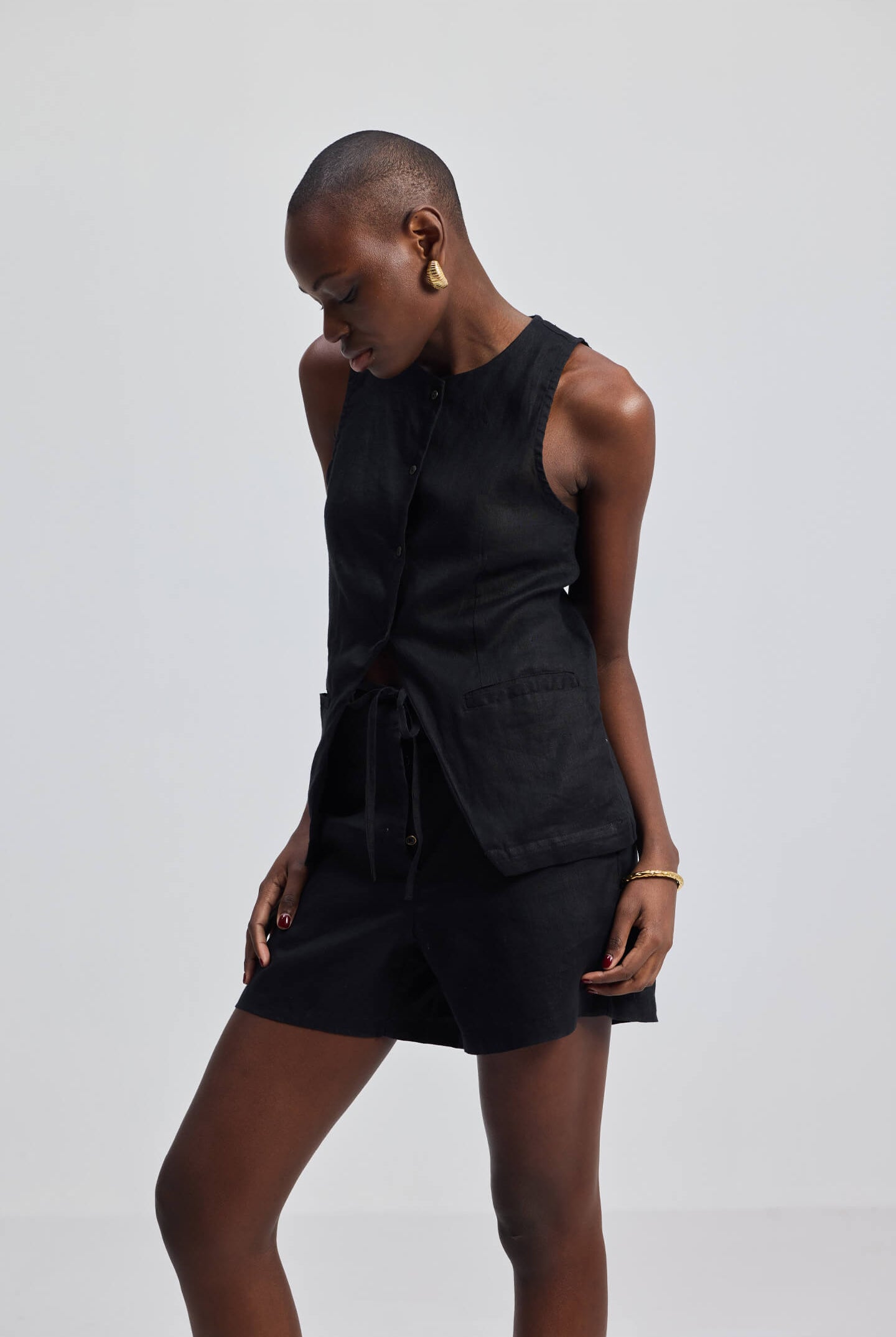 Hemp Shorts in Black Longshot