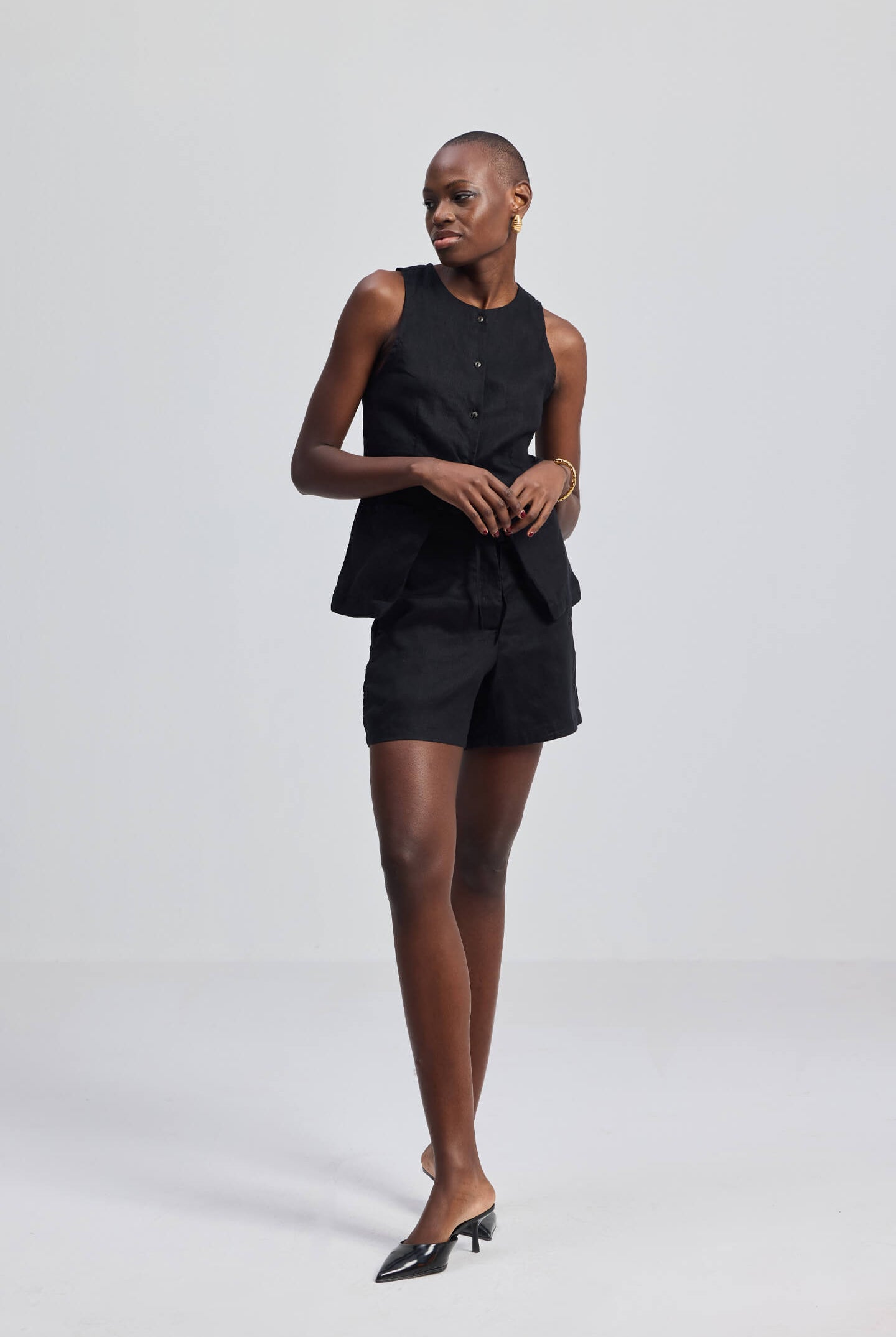 Hemp Shorts in Black Longshot