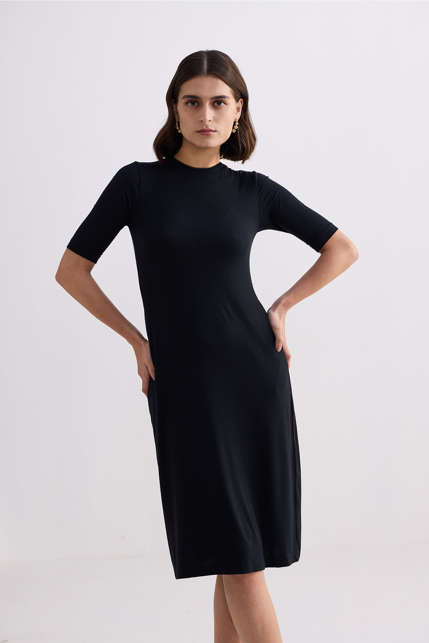 High Crew Neck Elbow Sleeves Fitted Dress in Black Longshot