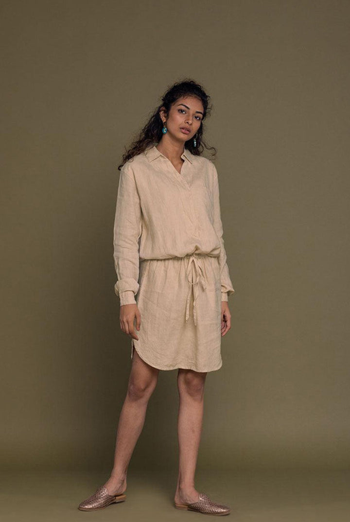 Meet me by the Cliff Dress in Neutral Beige by Reistor is crafted for effortless style with breathable comfort, a relaxed fit, and versatile everyday wear.