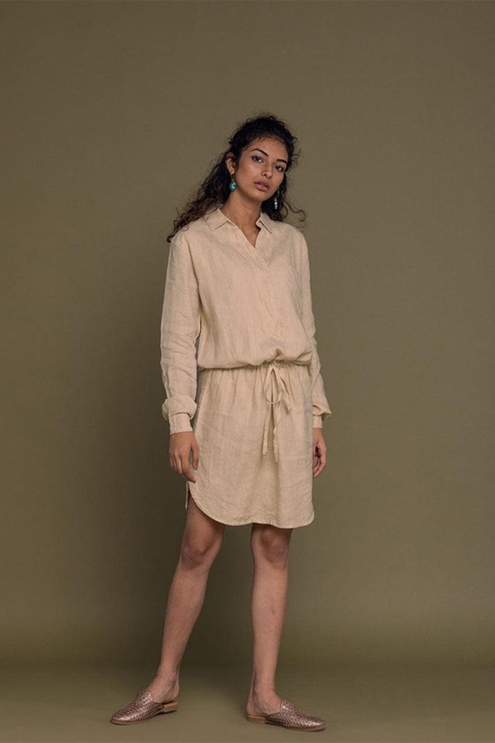 Meet me by the Cliff Dress in Neutral Beige by Reistor is crafted for effortless style with breathable comfort, a relaxed fit, and versatile everyday wear.