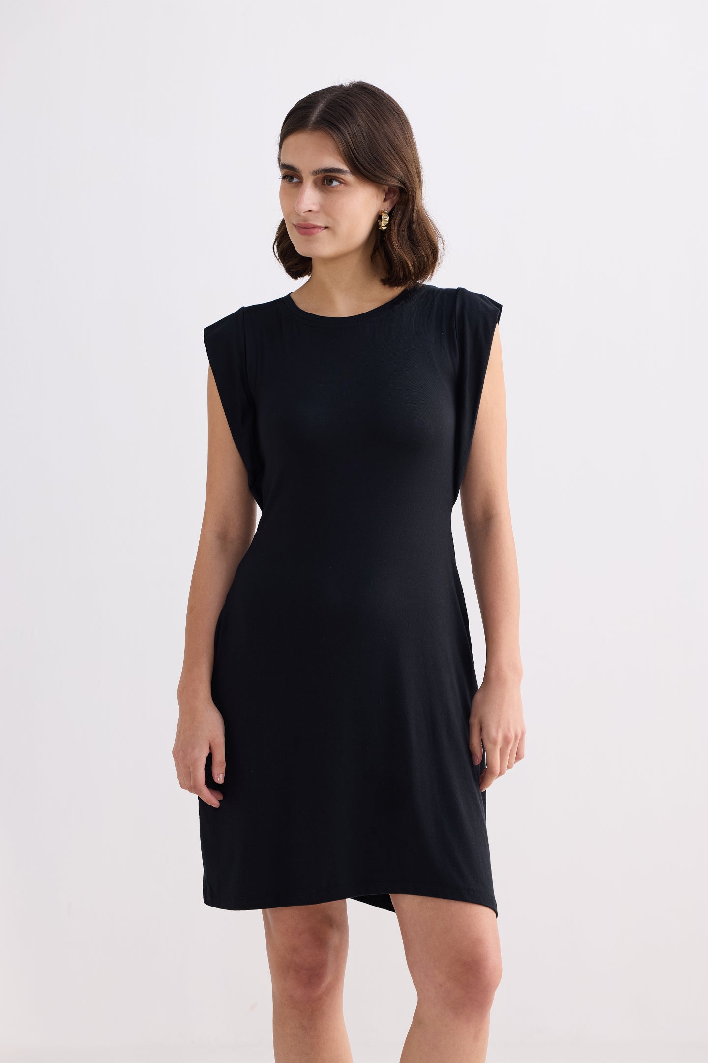 Muscle Tee Short Dress in Black Longshot