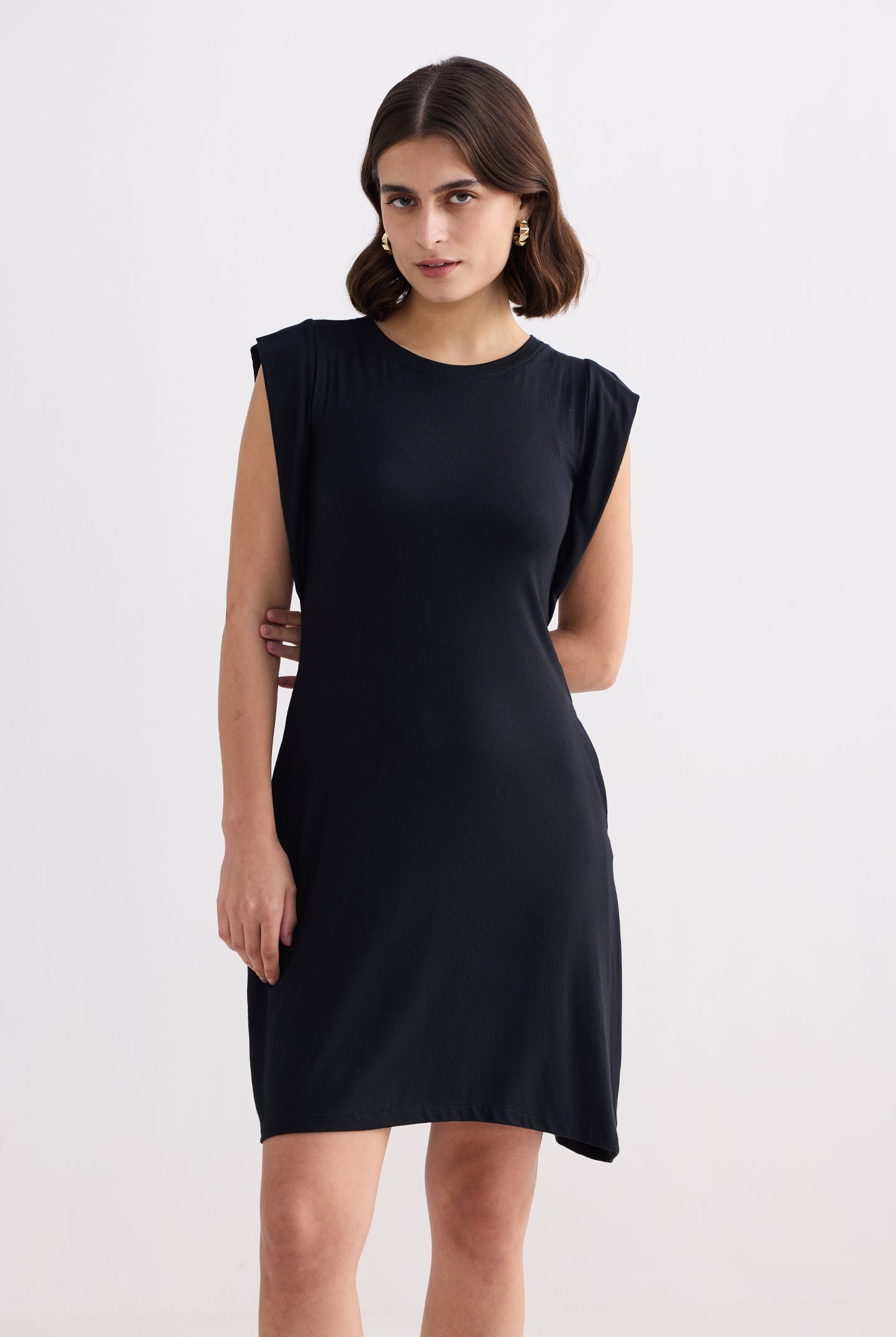 Muscle Tee Short Dress in Black Longshot