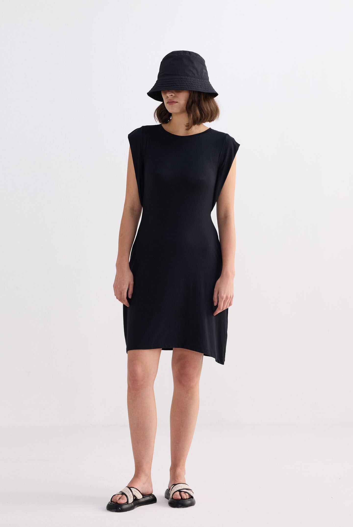 Muscle Tee Short Dress in Black Longshot