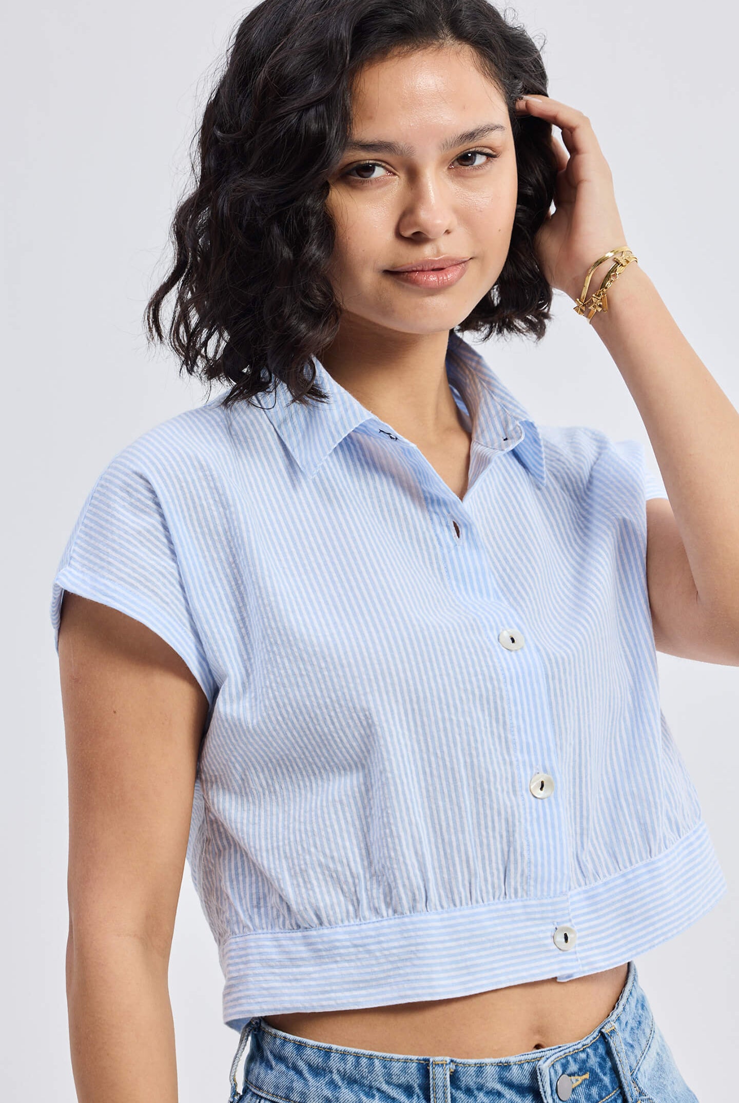 Oversized Crop Shirt in Classic Stripes Closeup