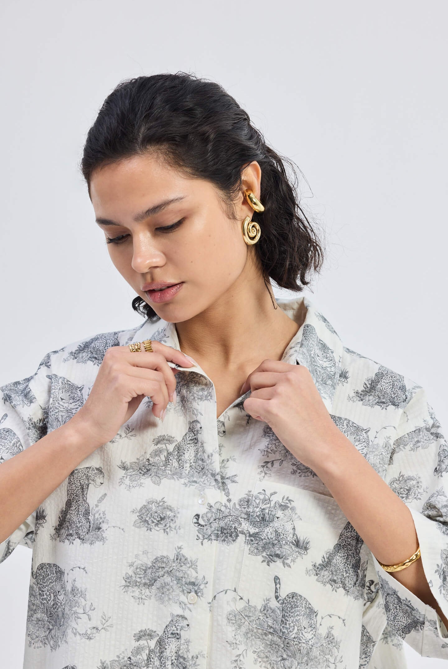 Oversized High-Low Shirt in Animal print