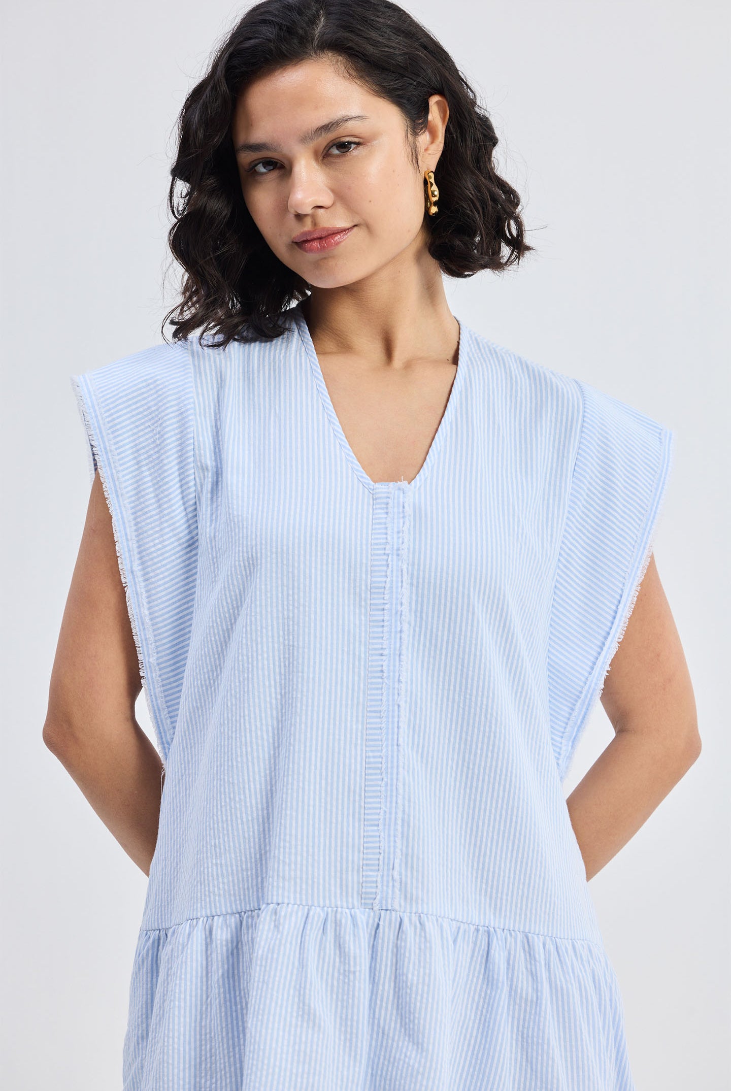 Oversized V neck Short Dress with Frayed Sleeves Medium Shot