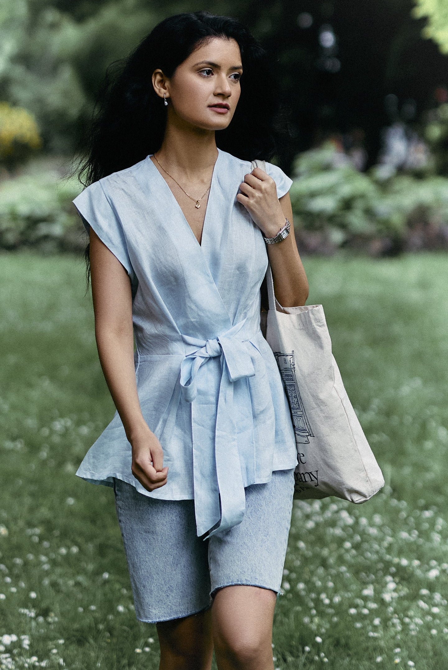 Power Moves Short Sleeve Top in Blue Moodshot