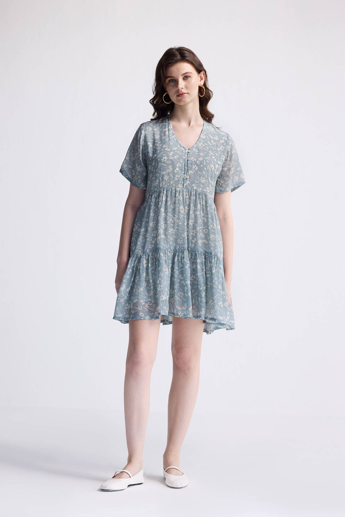 Floral Short Tiered dress in Light Blue Long Shot