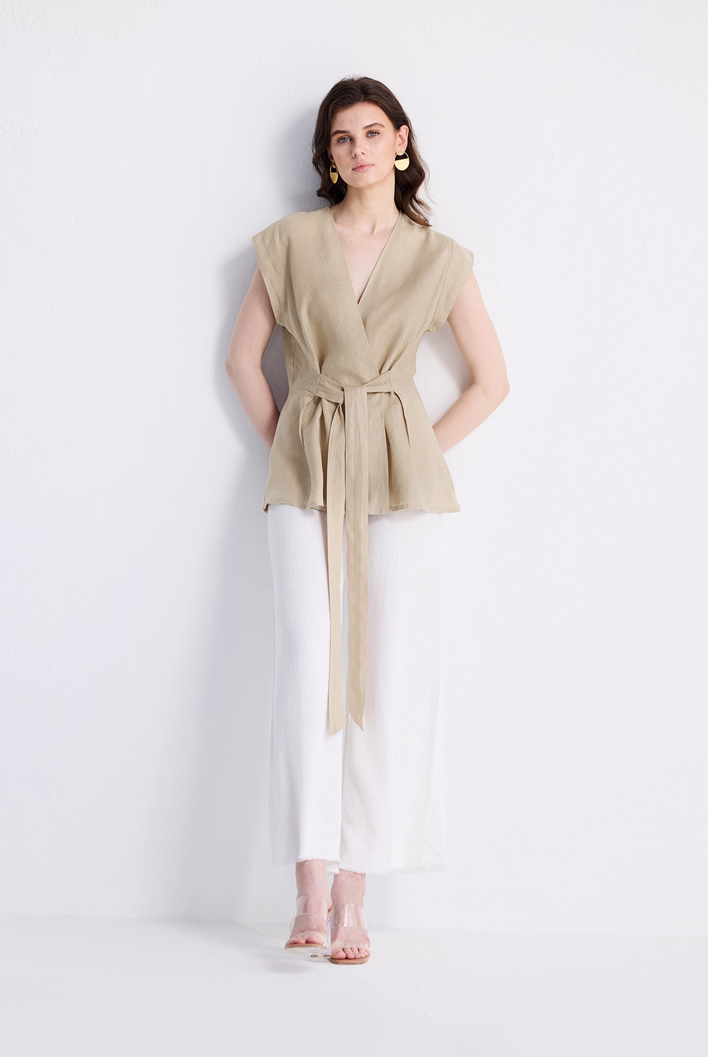 Power Moves Short Sleeve Top in Neutral Beige Longshot