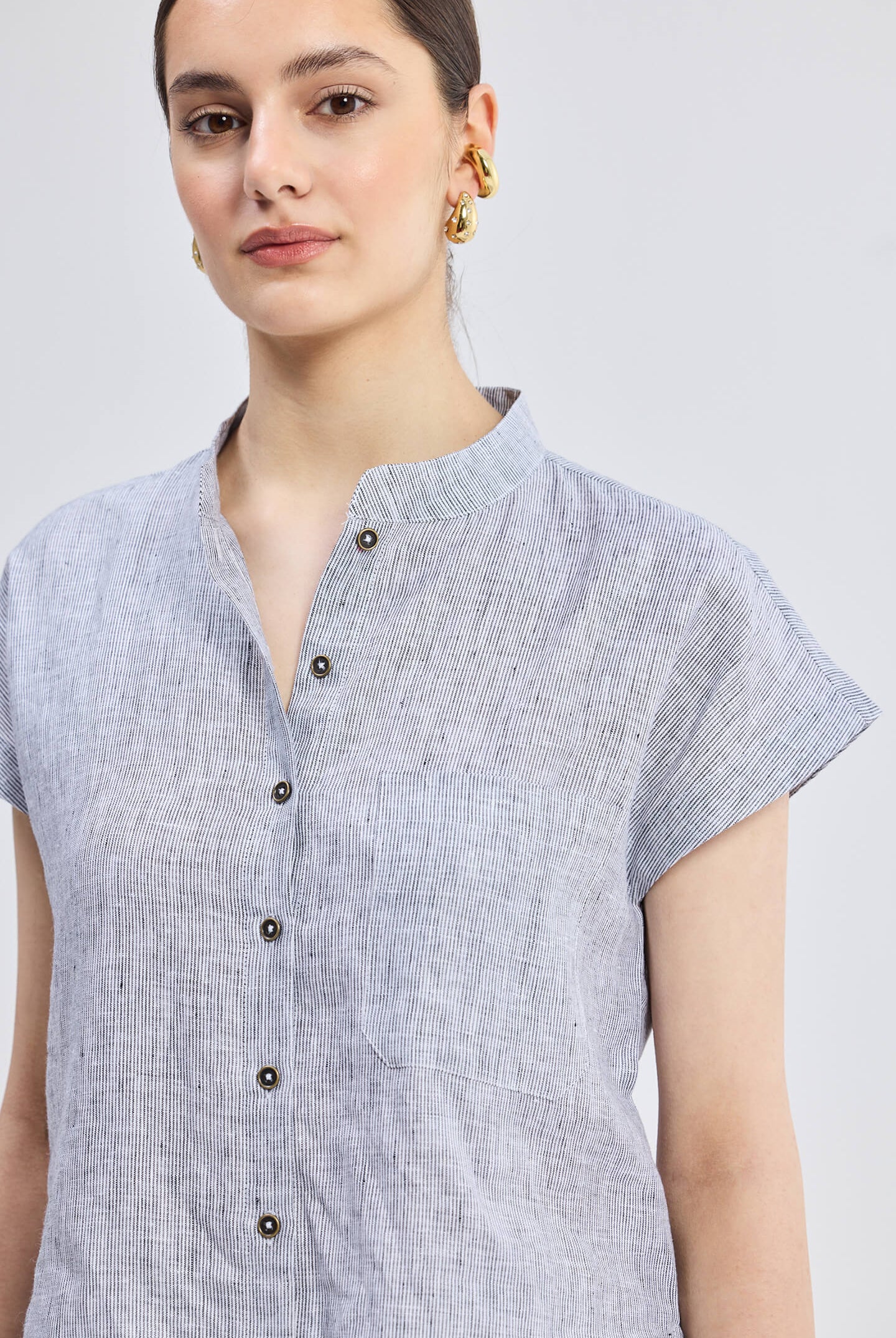 Relaxed-fit Shirt in Linen Stripes