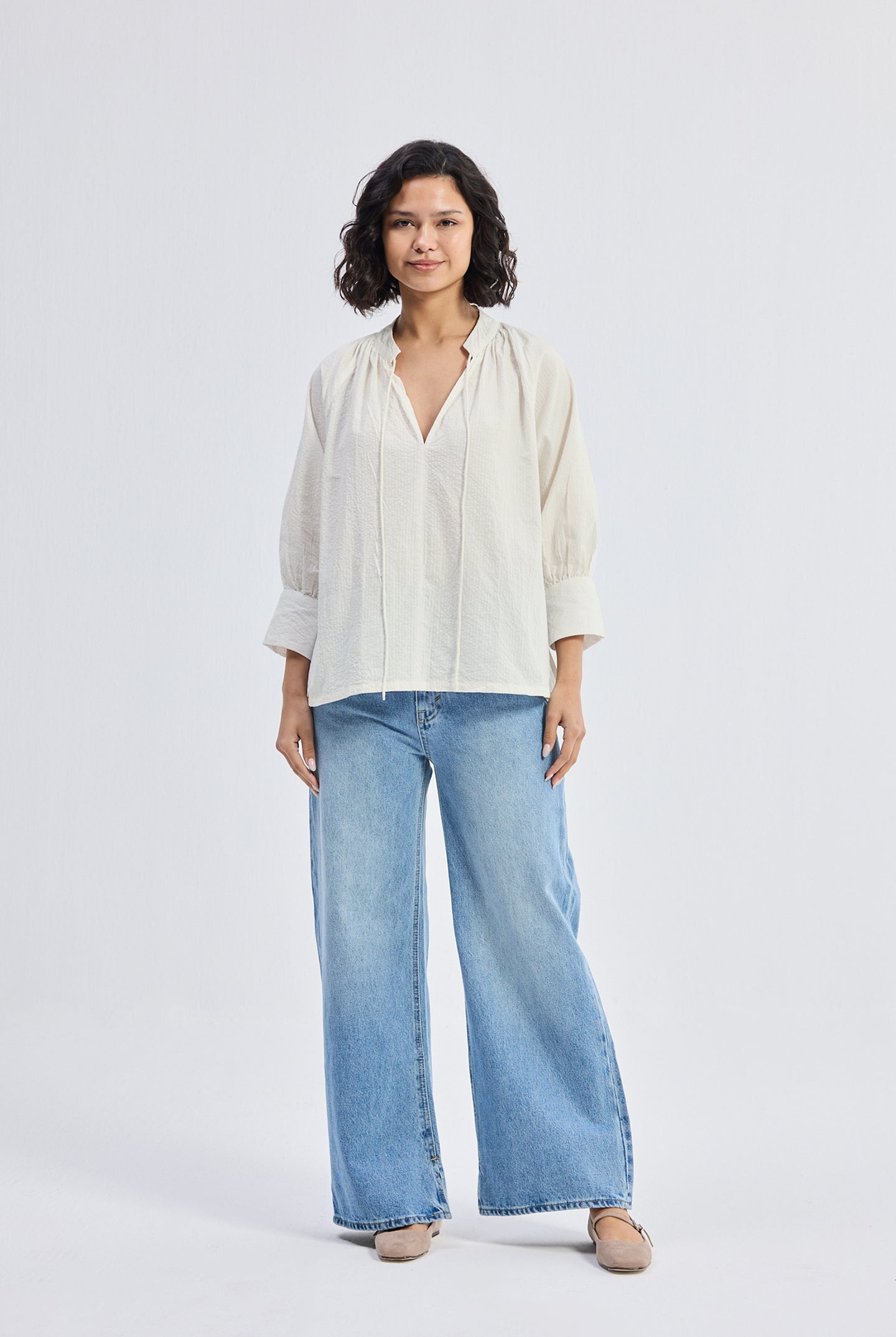 Relaxed Fit Top with Front-tie in Cream Longshot