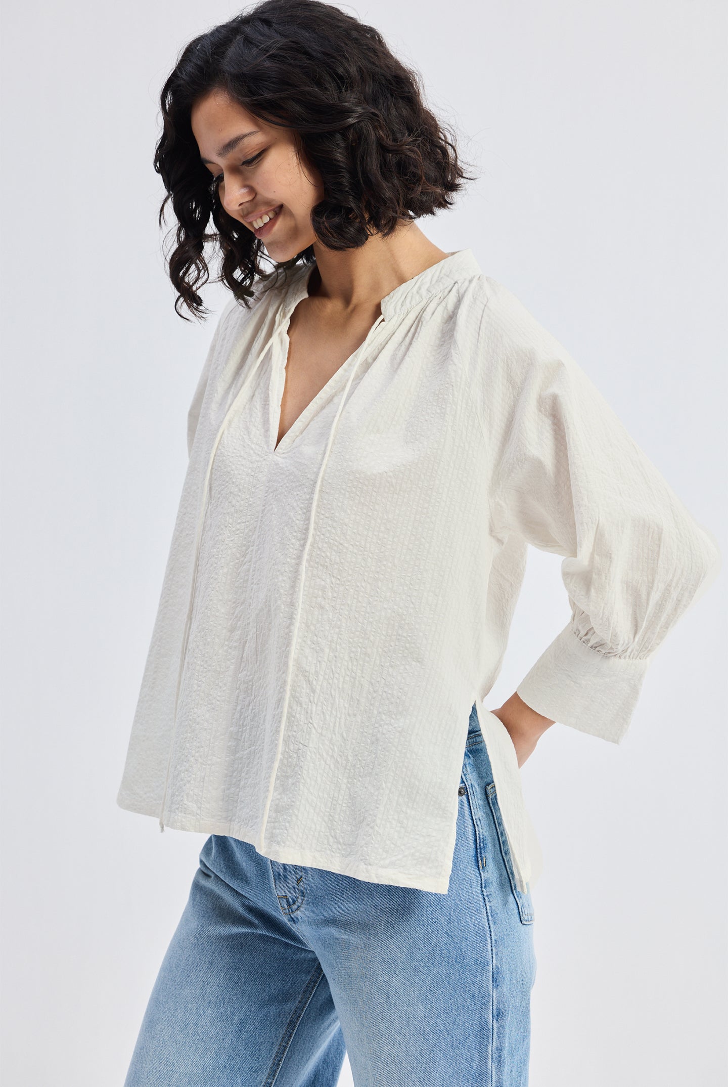 Relaxed Fit Top with Front-tie in Cream Longshot