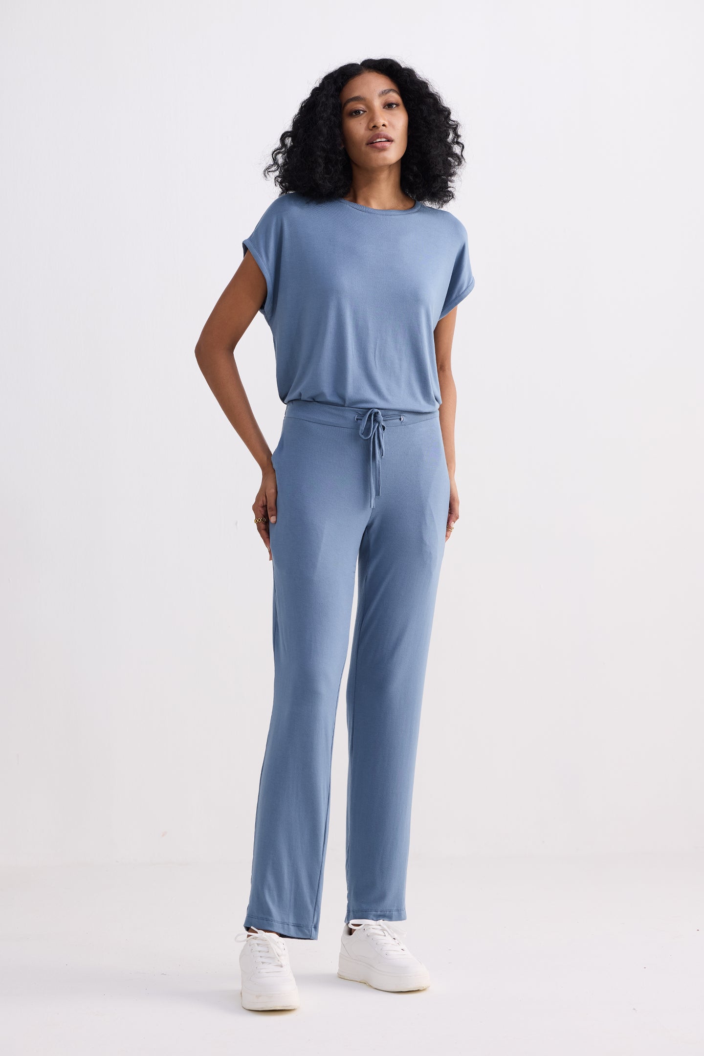 Relaxed Tee in Blue Longshot