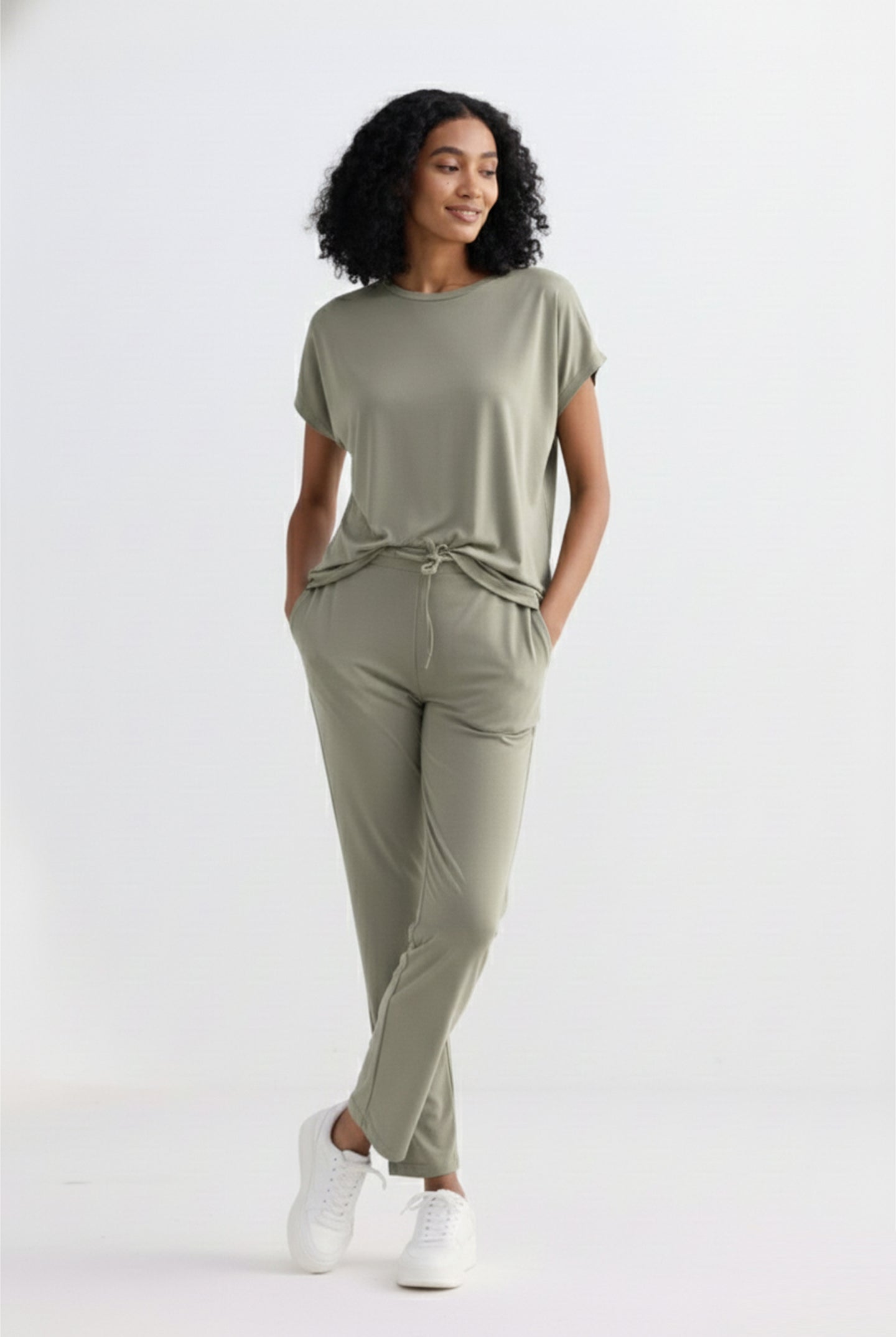 Relaxed Tee Set in Olive: a two-piece set made from breathable, sustainable stretch fabric.
