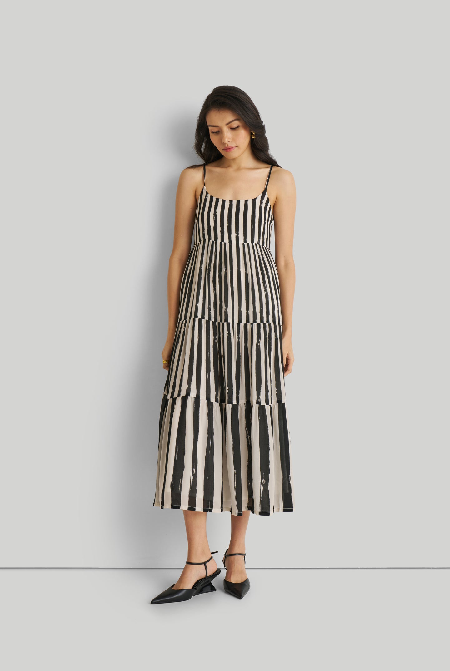 STRAPPYBLACKTIEREDMAXIDRESS7