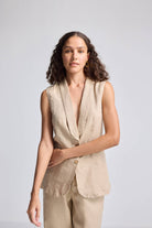 Sleeveless Hemp Jacket Medium Shot