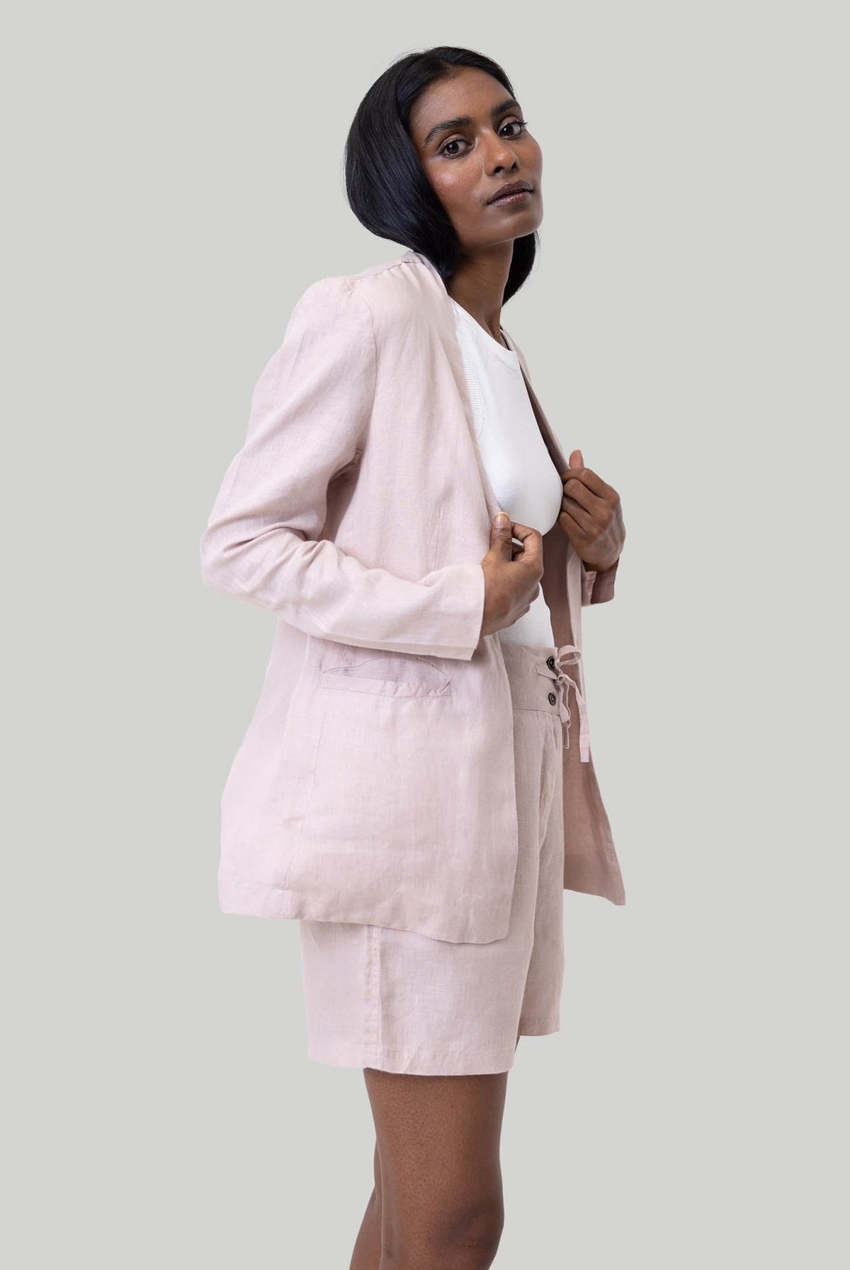 SummerHeatBlazer-LightPink-5_b30b77a5-9aa2-4075-b6b0-27a062c78139
