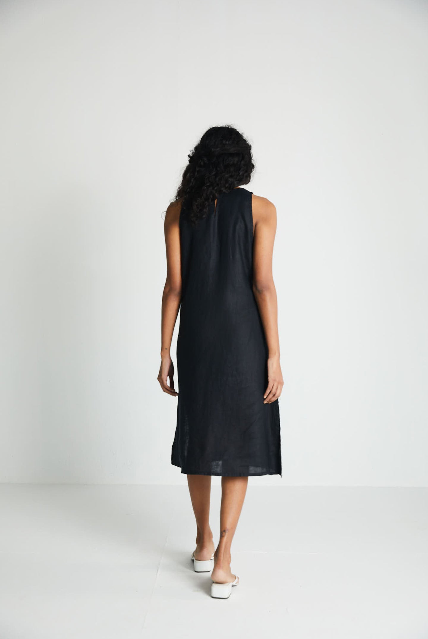 THEHEMPNOIRDRESS2