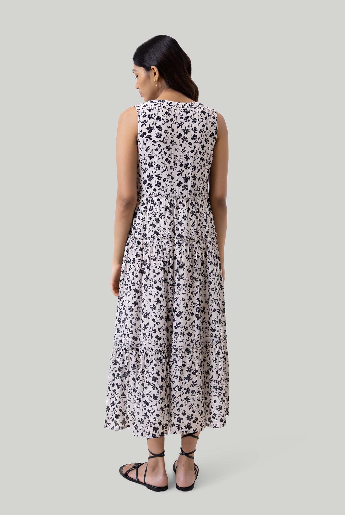 TIEREDMAXIDRESS4