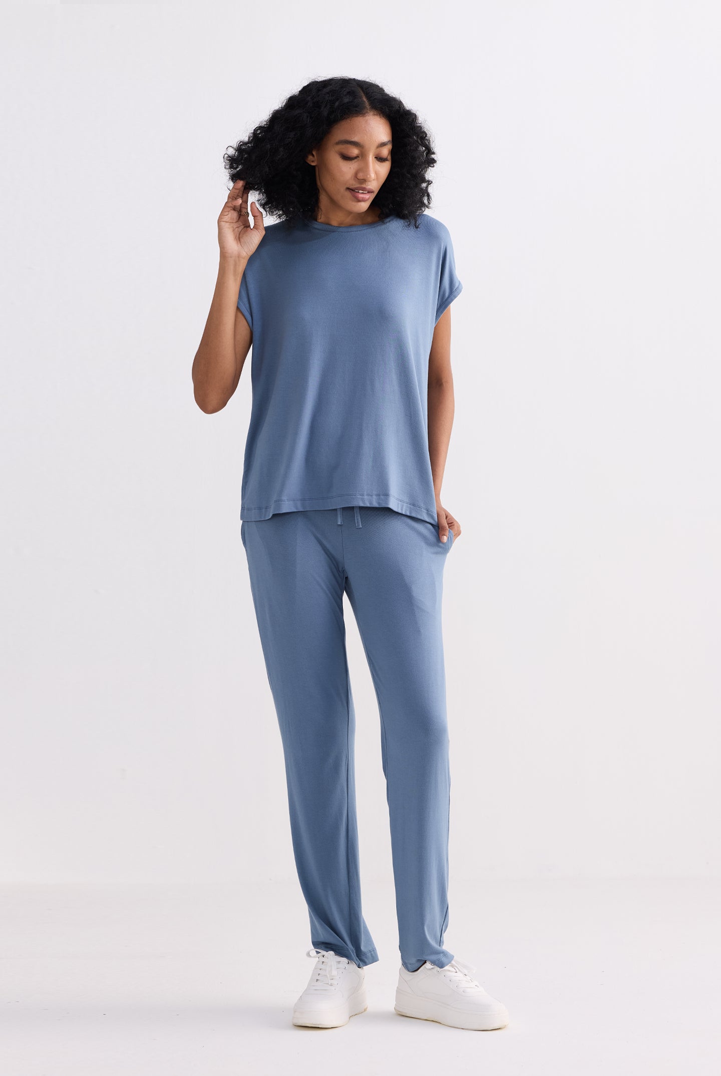 Wide Leg Pant in Blue Longshot