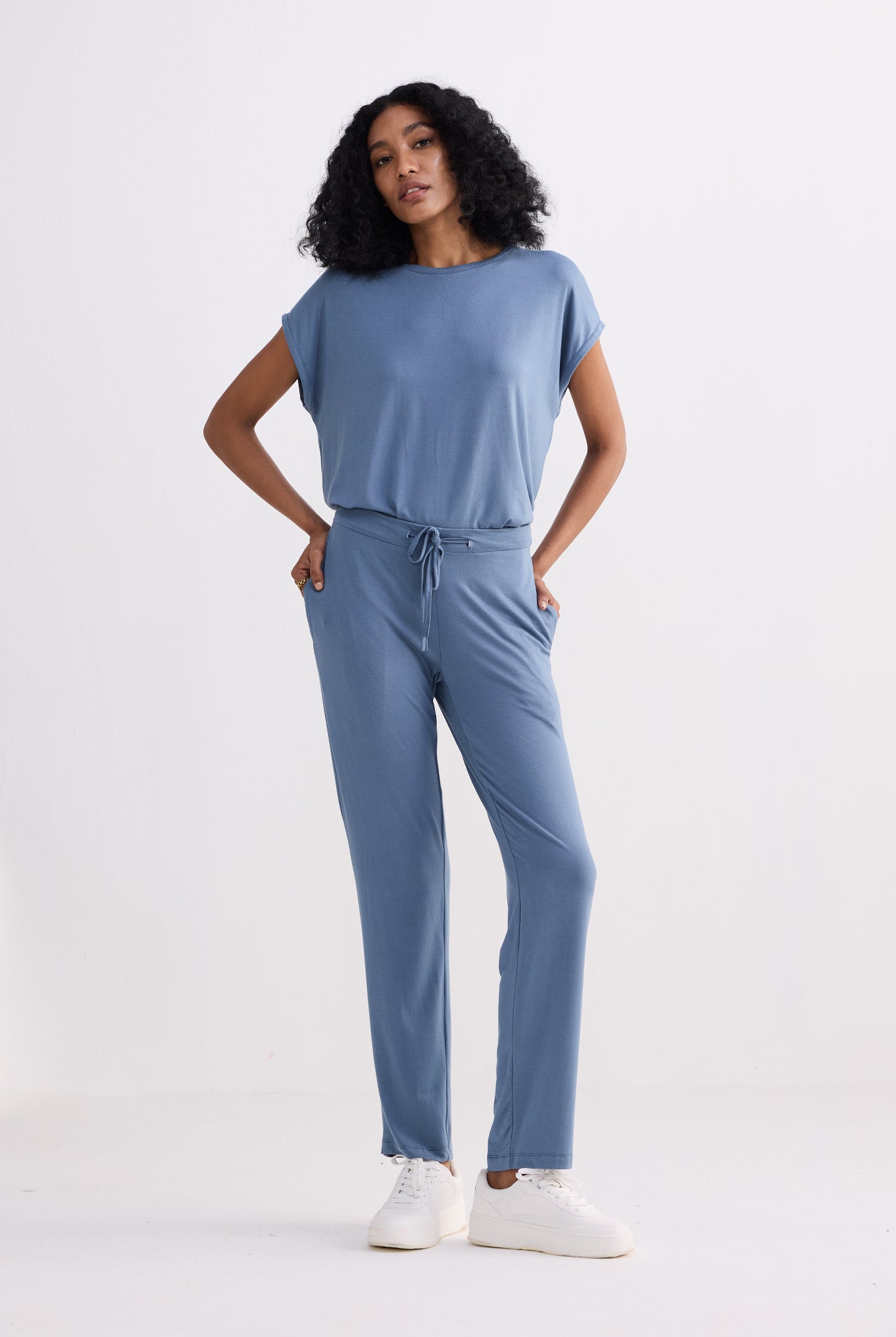 Wide Leg Pant in Blue Longshot