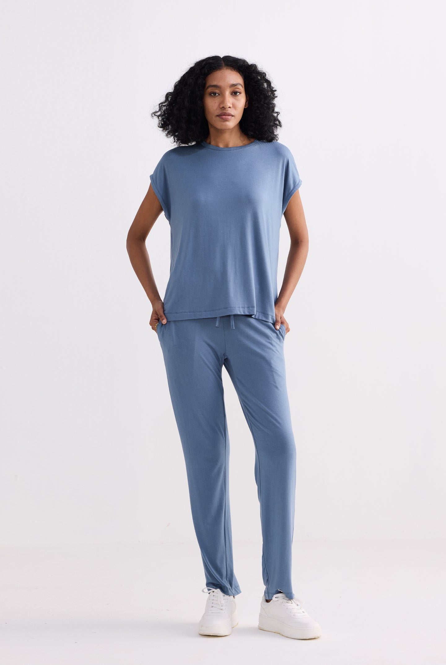 Wide Leg Pant in Blue Longshot
