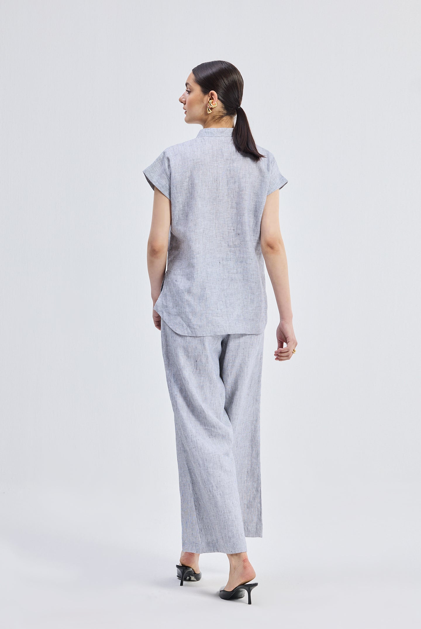 Relaxed-fit Shirt Set in Linen Stripes