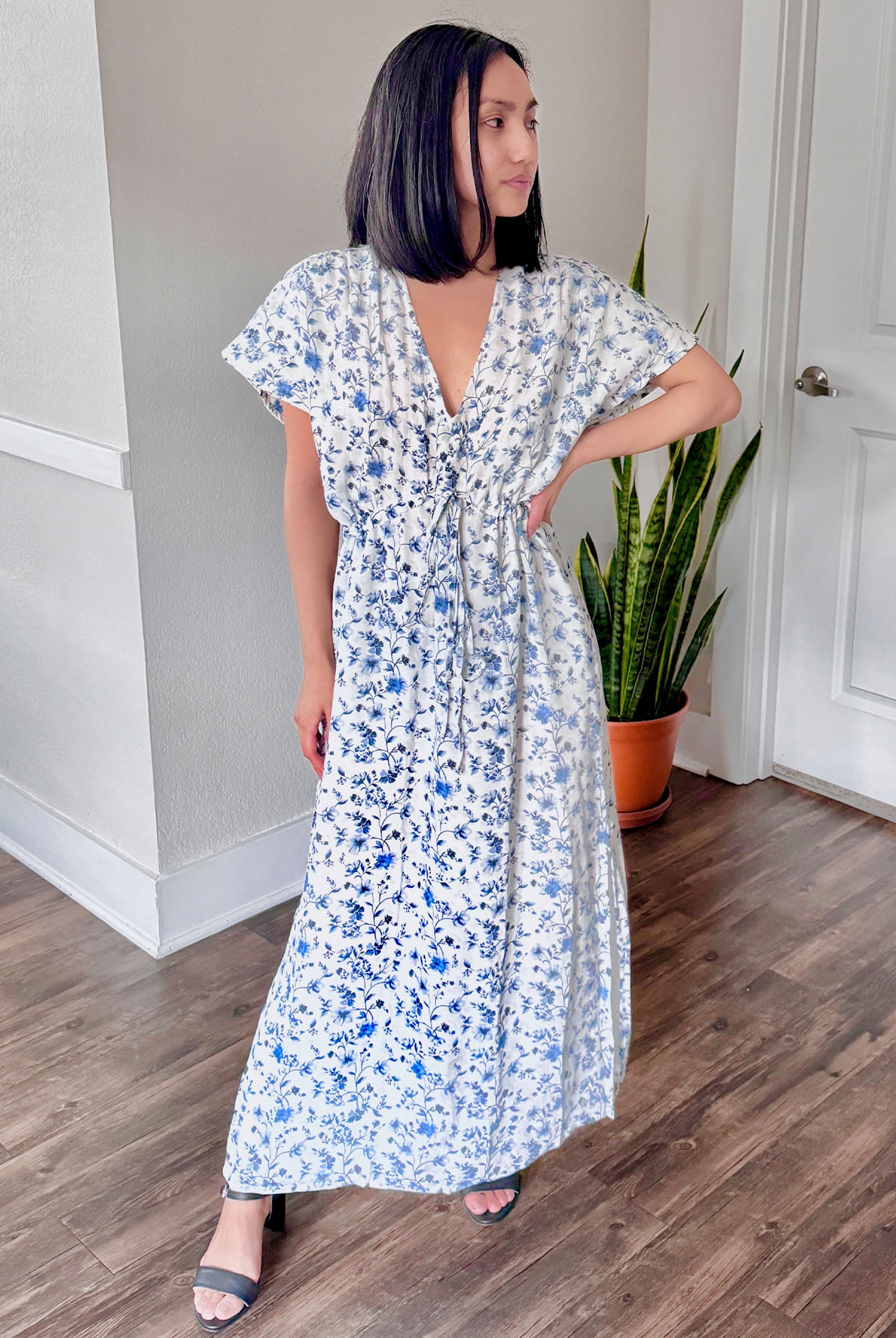 gathered-maxi-dress-in-blue-florals-6
