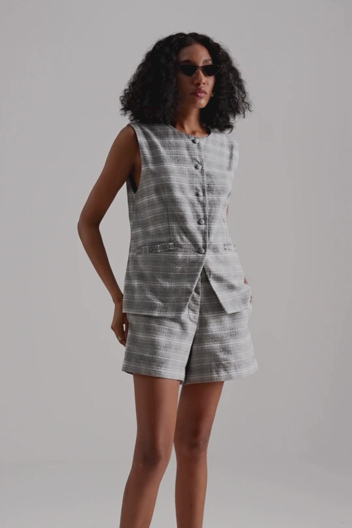 Cotton Tweed Shorts in Grey Moodshot