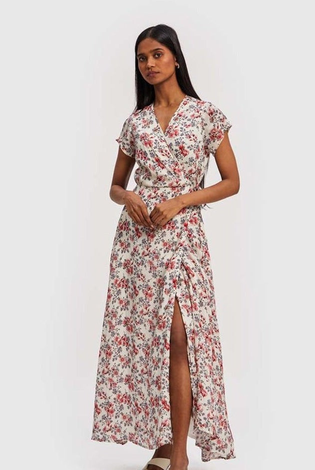MAXI-WRAP-DRESS-3_b3dacbfc-9f3f-4999-86c8-10443f1e0cee