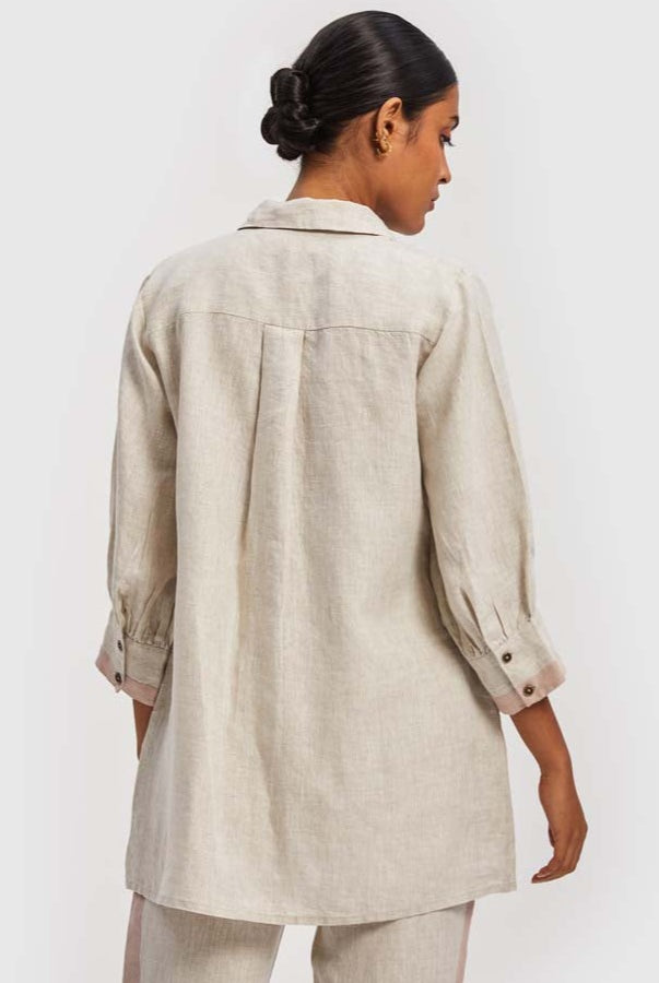 ReistorBombay03981_372992da-4059-4551-87ba-c8321ca9d775