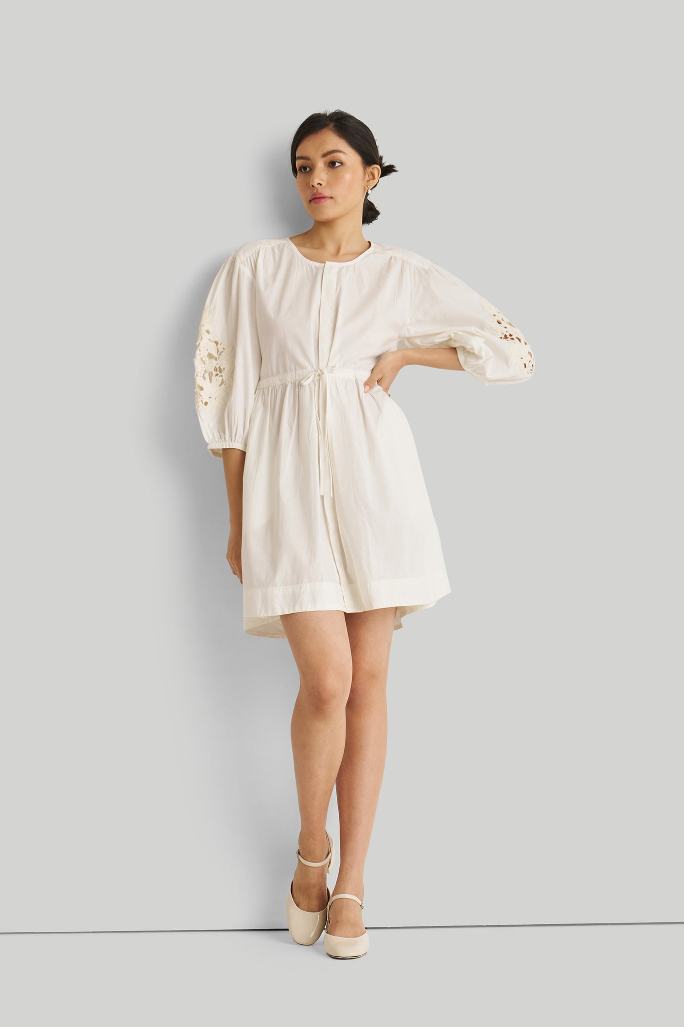 Shirt White Dress with Balloon Sleeves 01